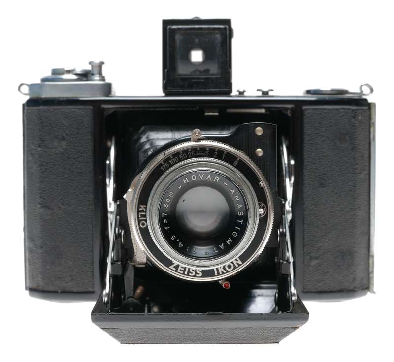 Zeiss Ikon Ikonta B 521/16 Pre-War Folding Film Camera Novar 1:4.5 f=7.5cm