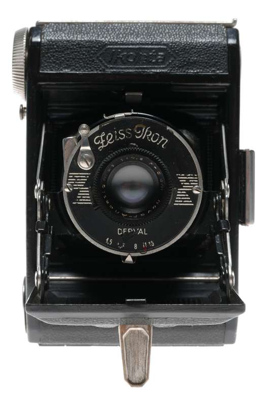 Zeiss Ikon Baby Ikonta 520/18 127 Film Camera Novar 1:4.5 f=5cm
