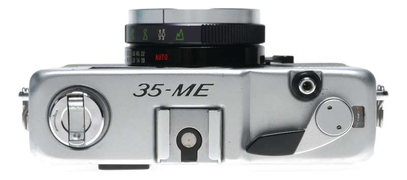 Yashica 35-ME Film Compact Viewfinder Camera Yashinon 1:2.8/38mm