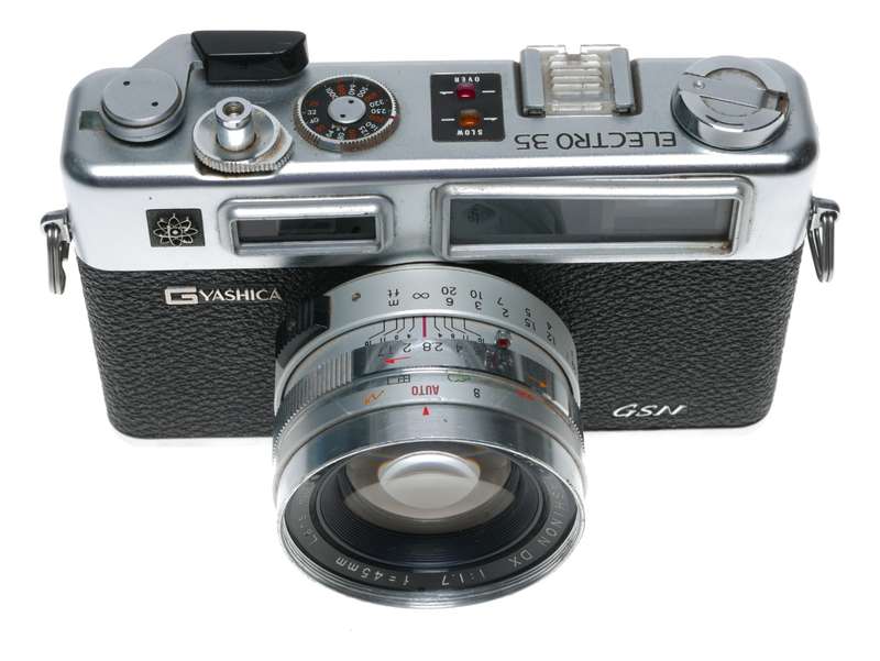 Yashica GSN Electro 35 Film Camera Color-Yashinon DX 1:1.7/45mm