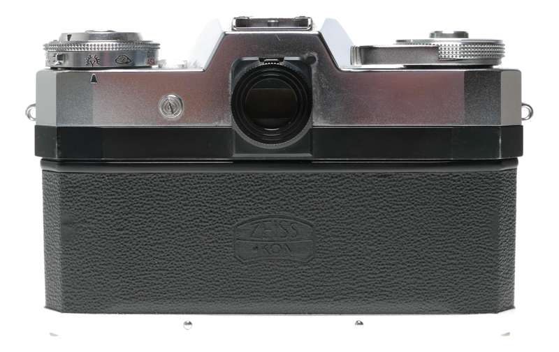 Zeiss Ikon Super BC 35mm SLR Film Camera Tessar 2.8/50 Ikoblitz Case