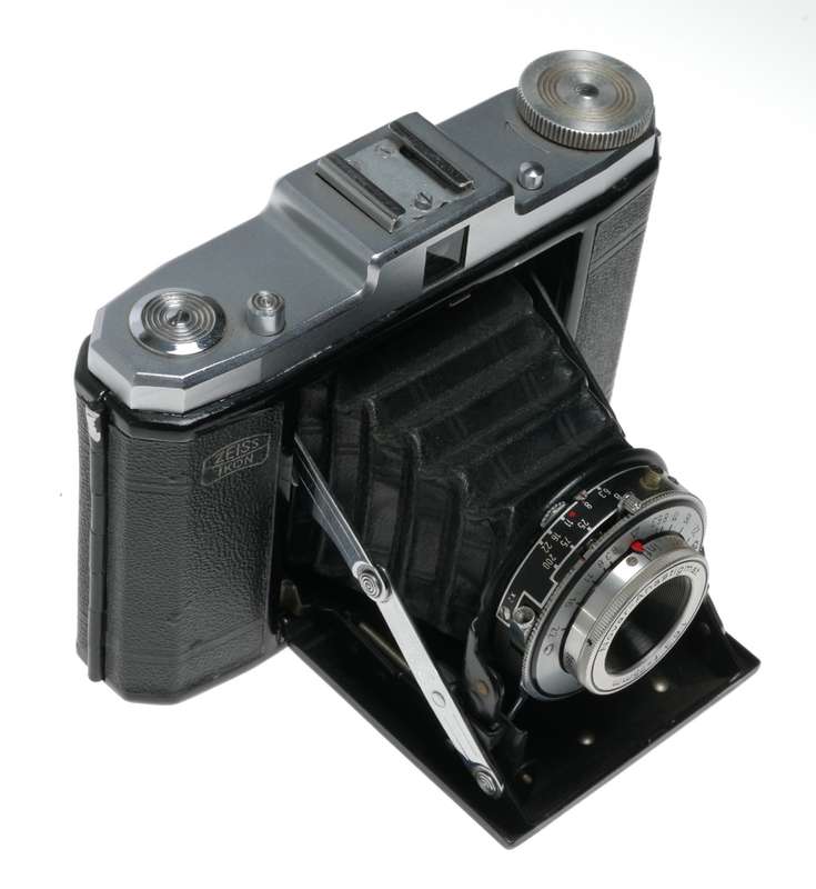 Zeiss Ikon Nettar II 517/16 6x6 Folding Camera Novar 1:6.3/7.5cm Vario