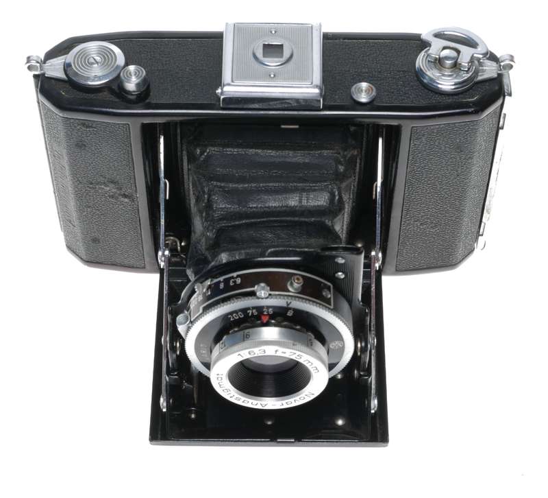 Zeiss Ikon Nettar 515/16 Postwar Folding Camera Vario Novar 1:6.3/75mm