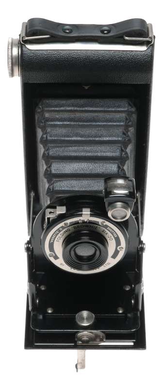 Kodak Six-20 Folding Brownie 620 Roll Film Camera in Box