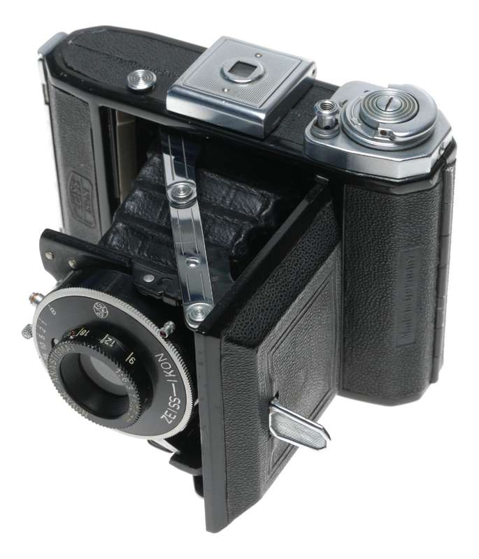 Zeiss Ikon Ikonta 521 4.5x6 Film Folding Camera Novar 6.3/7.5cm