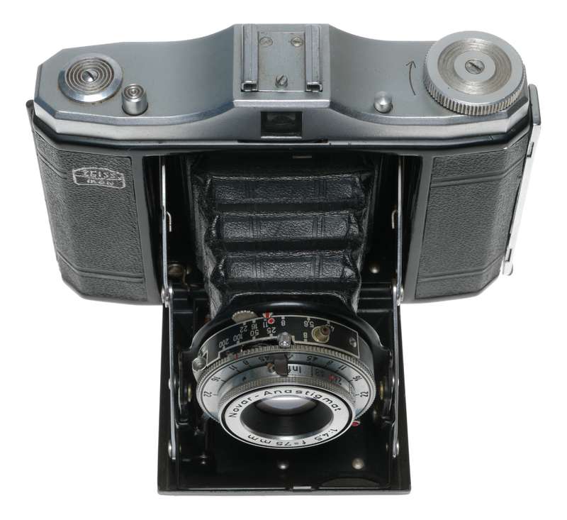 Zeiss Ikon Nettar 517/16 6x6 Folding Camera Novar 1:4.5 f=75mm