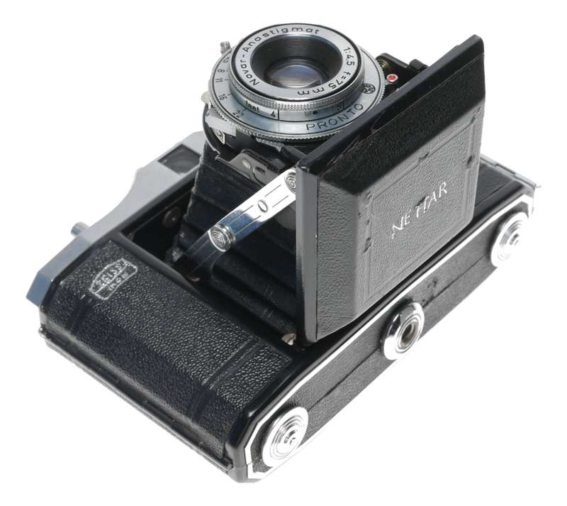 Zeiss Ikon Nettar 517/16 6x6 Folding Camera Novar 1:4.5 f=75mm