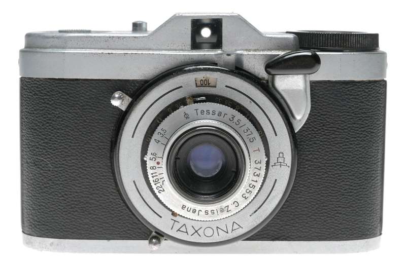 Zeiss Ikon VEB Taxona 24x24 Film Camera Tessar 3.5/37.5cm