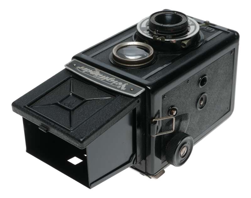 Voigtlander Brillant V6 TLR 120 Film Camera Voigtar 1:6.3/7.5cm