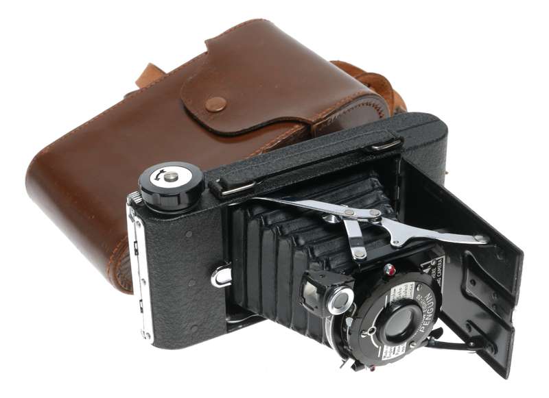 Kershaw Eight-20 Penguin Folding 120 Rollfilm 6x9 Camera