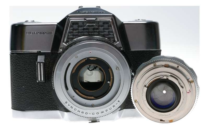Voigtlander Ultramatic 35mm Film SLR Camera Septon 1:2/50