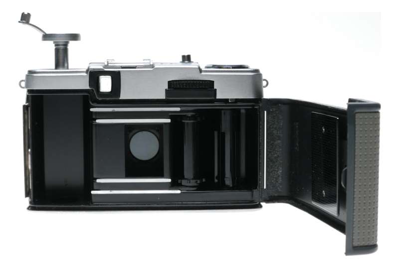 Olympus Pen EE-2 35mm Film Half Frame Camera 1:3.5 f=28mm Instructions