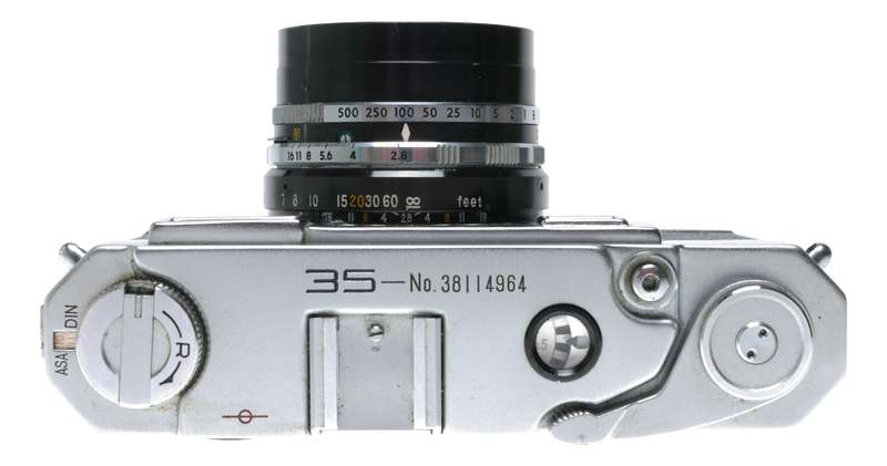 Yashica 35 Rangefinder Film Camera Yashinon 1:2.8 f=4.5cm