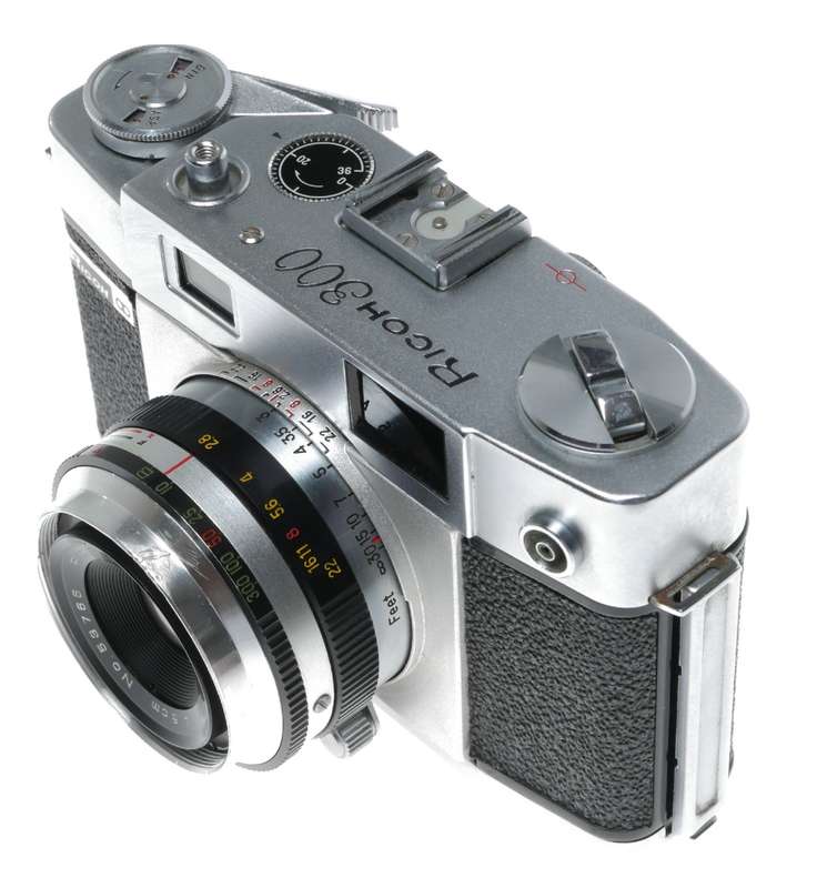 Ricoh 300 35mm Film Rangefinder Camera Riken 2.8/4.5cm
