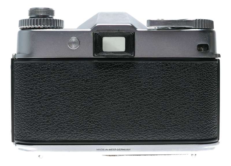 Voigtlander Bessamatic 35mm Film SLR Camera Color-Skopar X 1:2.8/50