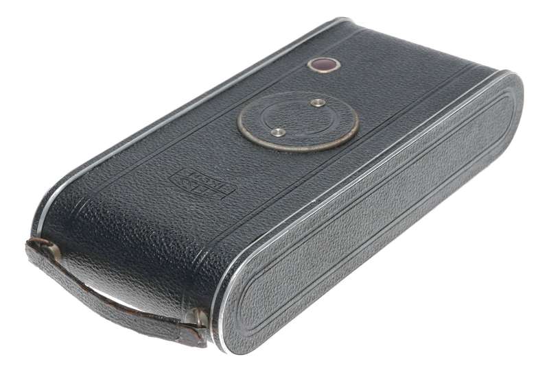 Zeiss Ikon Cocarette 514/15 Folding Camera Frontar 1:9 f=14cm