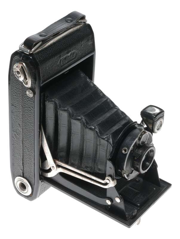 Zeiss Ikon Ikonta C 520/2 Folding 6x9 Camera Novar 1:6.3 F=10.5cm