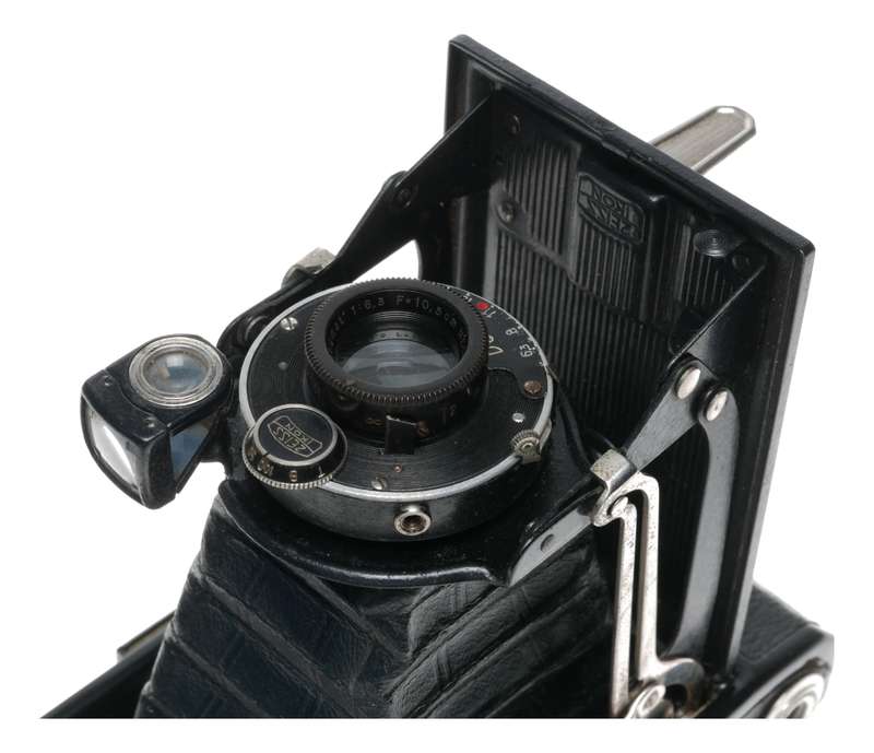 Zeiss Ikon Ikonta C 520/2 Folding 6x9 Camera Novar 1:6.3 F=10.5cm