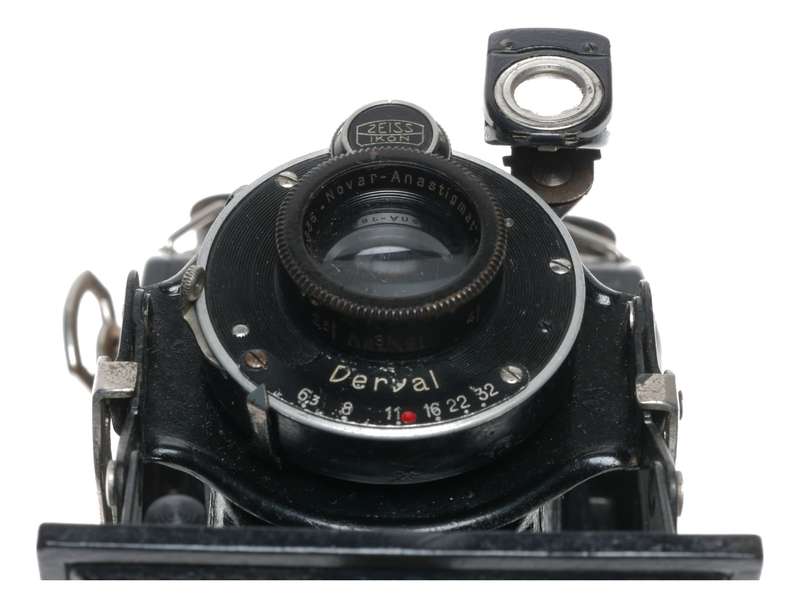 Zeiss Ikon Ikonta C 520/2 Folding 6x9 Camera Novar 1:6.3 F=10.5cm