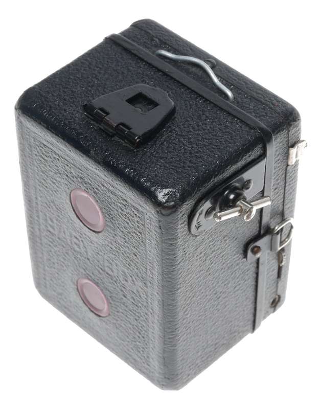 Zeiss Ikon Baby Box 54/18 Miniature 127 Film Camera Frontar f/11