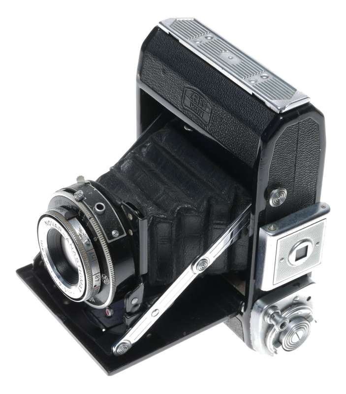 Zeiss Ikon Ikonta A 521 4.5x6cm Pre-war Folding Novar 1:4.5 f=7.5cm