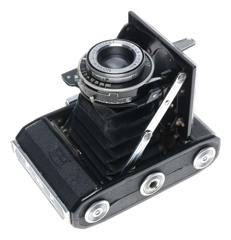 Zeiss Ikon Ikonta A 521 4.5x6cm Pre-war Folding Novar 1:4.5 f=7.5cm