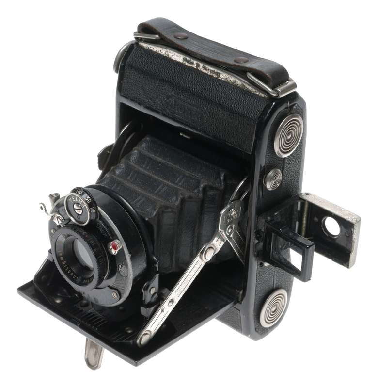 Zeiss Ikonta 520 Ikomat A 4.5x6cm Folding Camera Novar 1:6.3 F=7.5cm