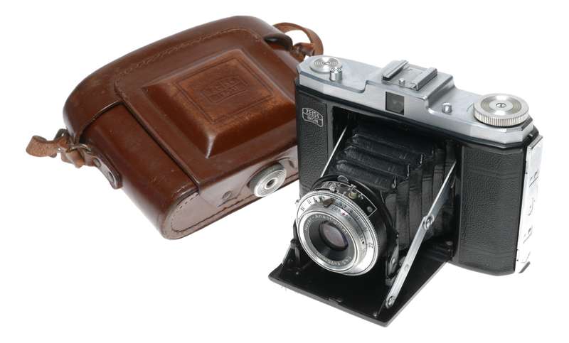 Zeiss Ikon Nettar II 517/16 6x6 Film Camera Novar 1:4.5 f=75mm
