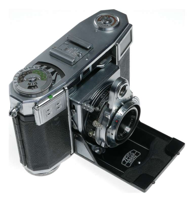 Zeiss Ikon 533/24 Contessa 35 Folding Camera Opton Tessar 1:2.8 45mm