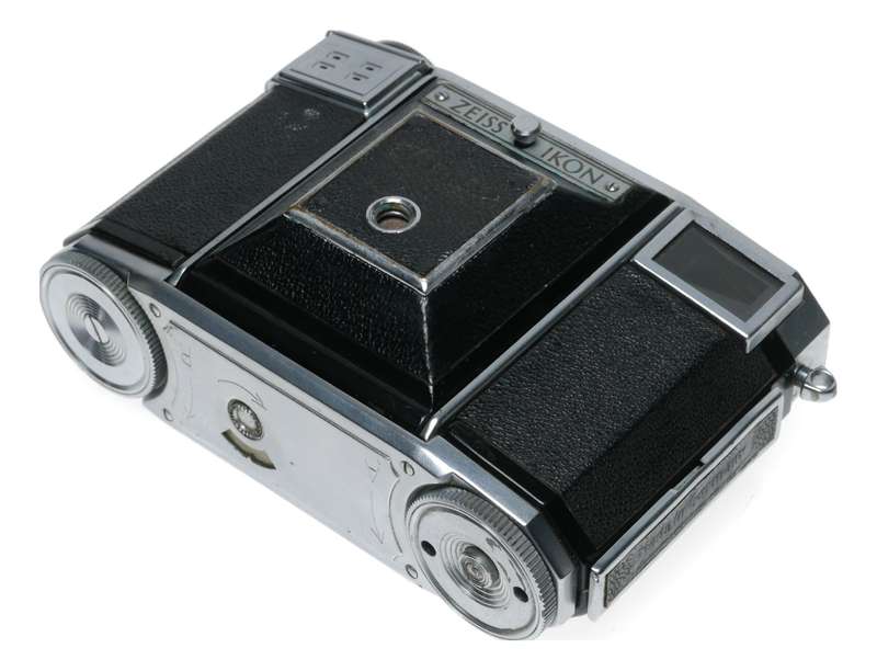 Zeiss Ikon 533/24 Contessa 35 Folding Camera Opton Tessar 1:2.8 45mm