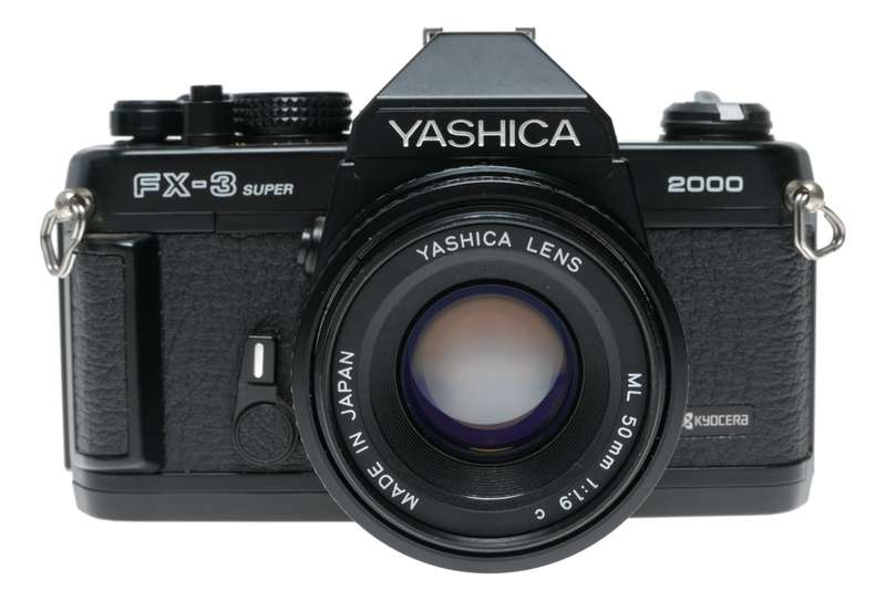 Yashica FX-3 Super 2000 35mm Film SLR Camera ML 1.9/50