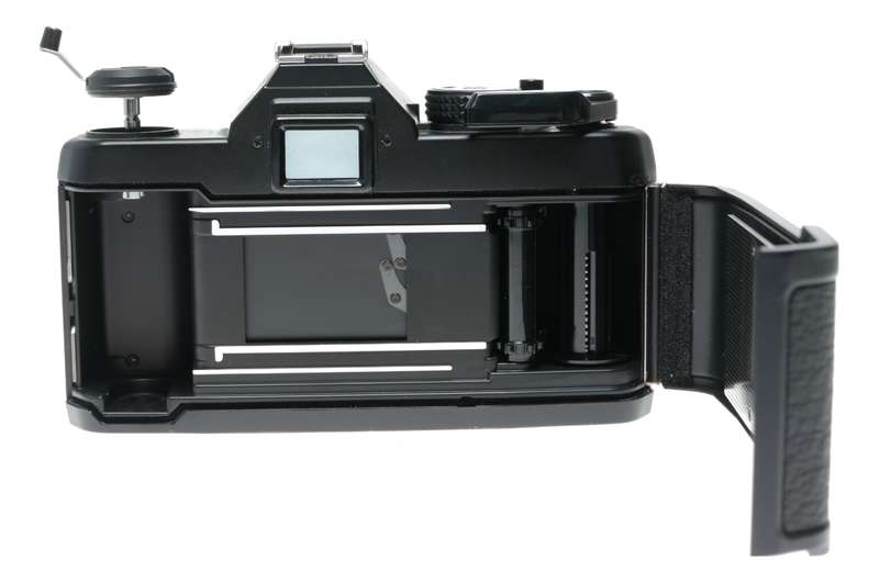 Yashica FX-3 Super 2000 35mm Film SLR Camera ML 1.9/50