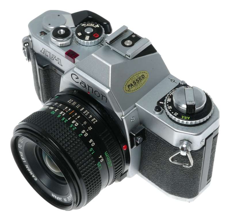 Canon AV-1 35mm Film SLR Camera FD 1:2.8 28mm Wide Angle