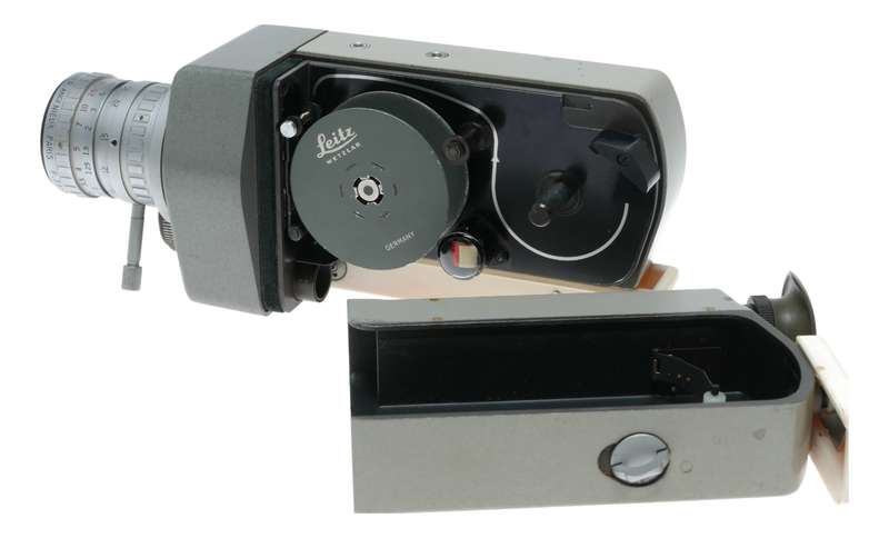 Leitz Leicina 8SV Cine Movie Camera Angenieux Zoom K2 F7.5-35mm