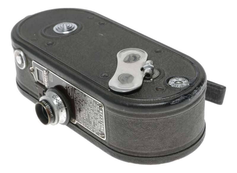 Keystone Model K8 Double Run 8mm Film Cine Camera Veliostigmat f2.7