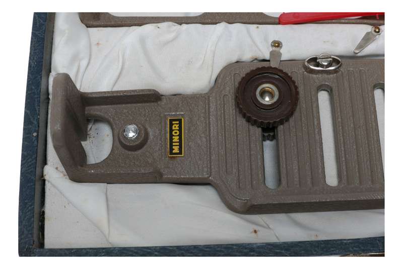 Minori Handy Titler-S Cine Movie Film Editing Title Accessory