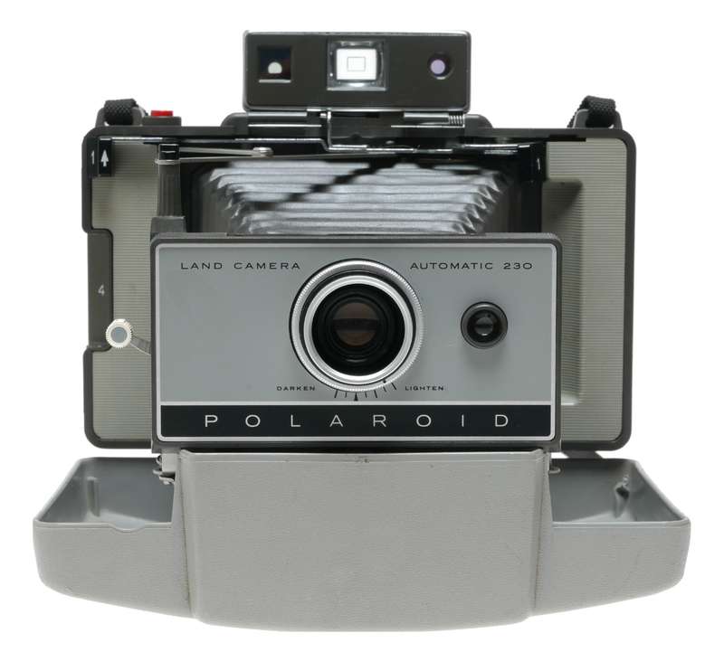 Polaroid Land Camera Automatic 230 Instant Film Photography