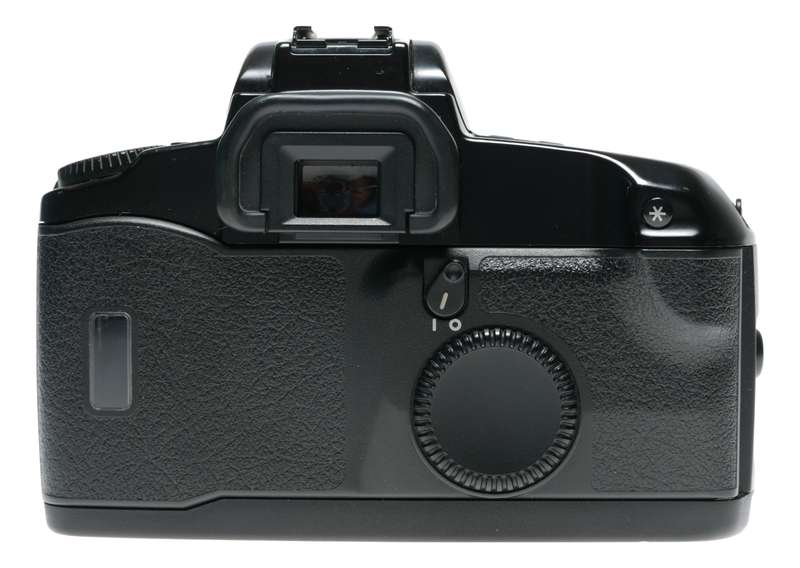 Canon EOS 100 Elan Autofocus 35mm SLR Film Camera