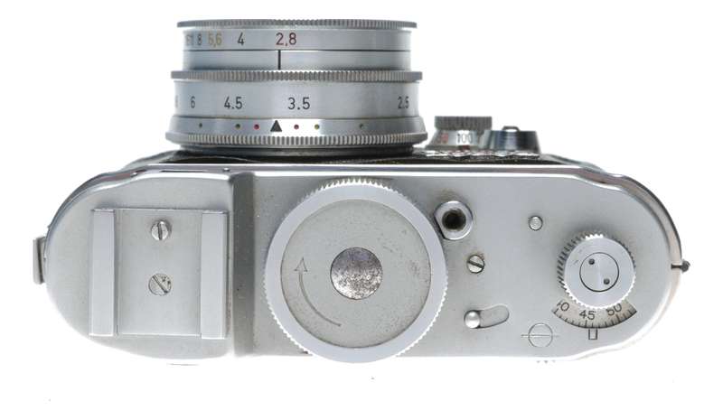 Robot Junior Compact 35mm Film Camera Schneider Xenar 1:2.8/38