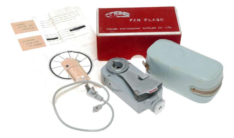 TPS Pan Flash Gun Film Camera Hot Shoe Vintage Fan Pocket Strobe