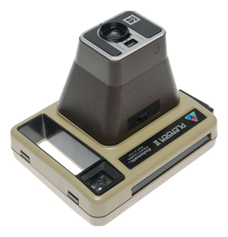 Kodak Kodamatic Pleaser II Instant Film Camera HS144-10