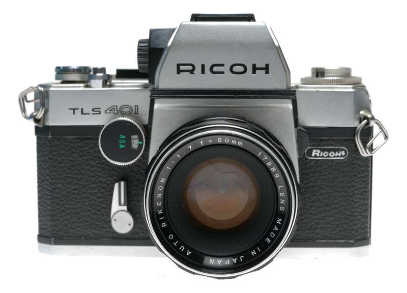 Ricoh TLS 401 35mm Film SLR Camera Auto Rikenon 1.7/50