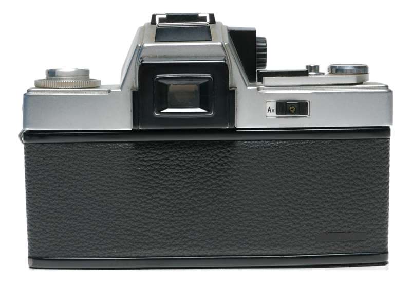 Ricoh TLS 401 35mm Film SLR Camera Auto Rikenon 1.7/50