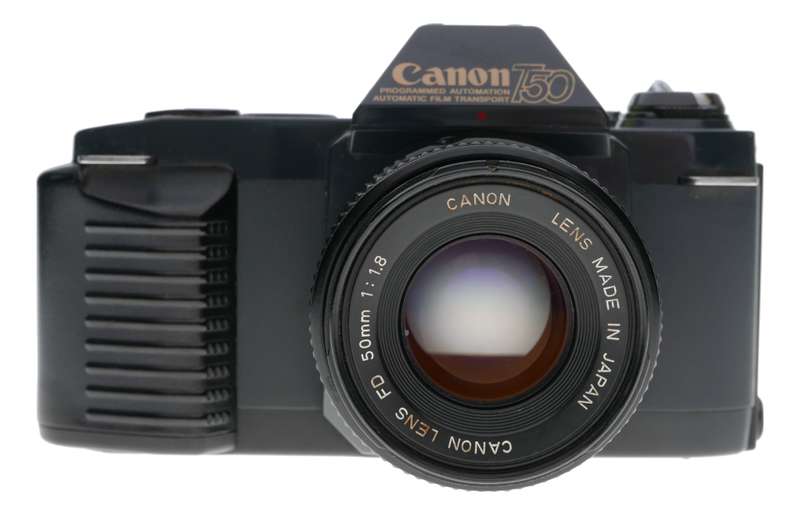 Canon T50 35mm SLR Film Camera MD 1.8/50