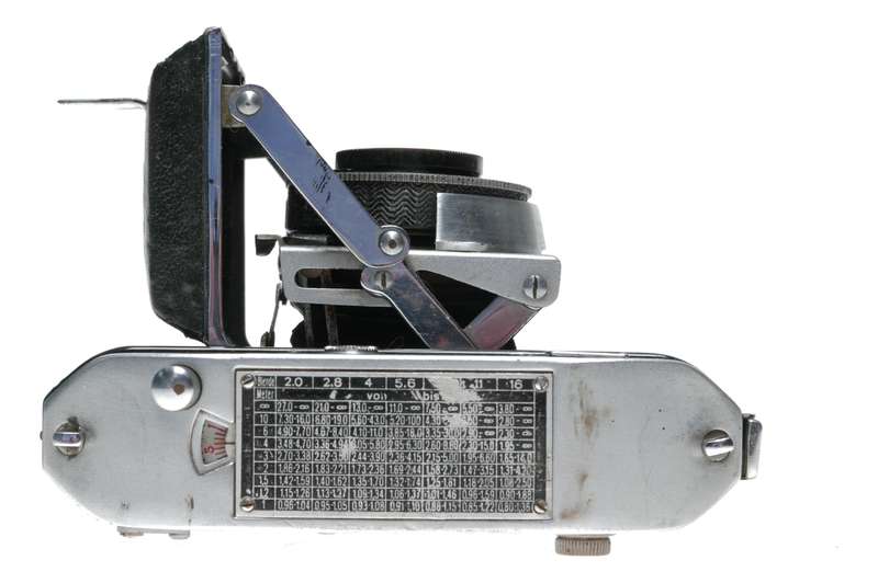 Welta Weltini II 35mm Film Folding RF Camera Xenar 1:2.8 f=5cm