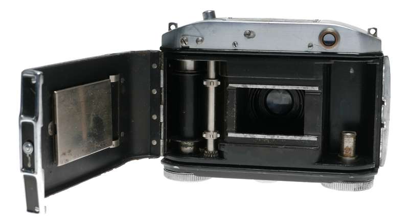 Welta Weltini II 35mm Film Folding RF Camera Xenar 1:2.8 f=5cm