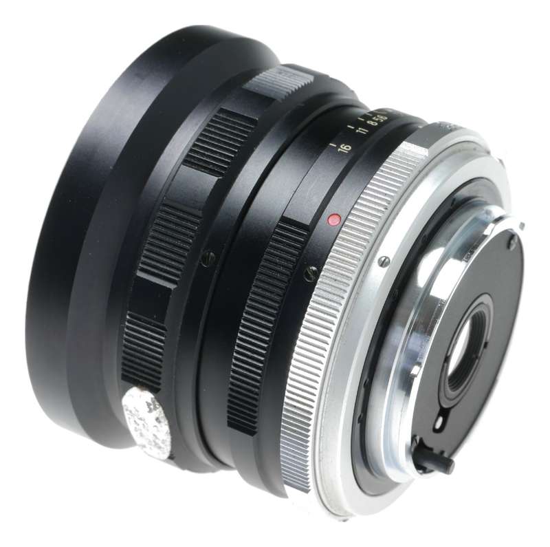 Minolta Wide Angle Rokkor SG 1:3.5 f=28mm Prime Camera Lens