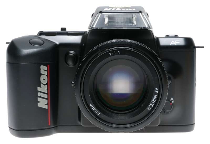 Nikon F-401 AF Quartz Date Film SLR Camera 1.4/50mm 3.5-4.5/28-85mm Zoom Lens