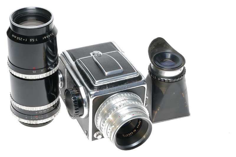 Hasselblad 1600F Camera Zeiss Opton Tessar 2.8/80mm Sonnar 5.6/250mm Lens