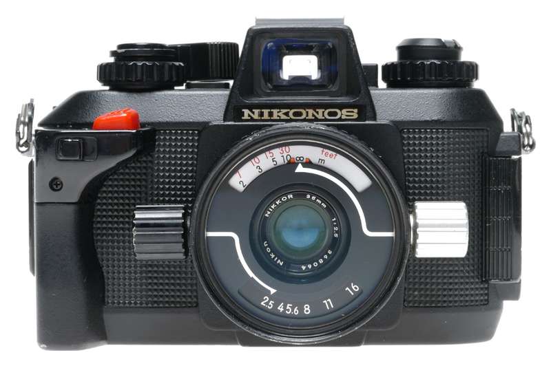 Nikonos IVa 35mm Underwater Viewfinder Film Camera Nikkor 1:2.5/35mm